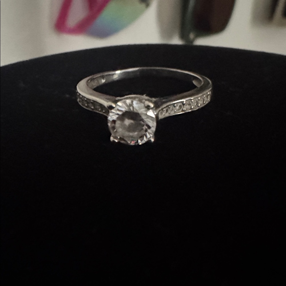 Stunning Silver Women's Ring